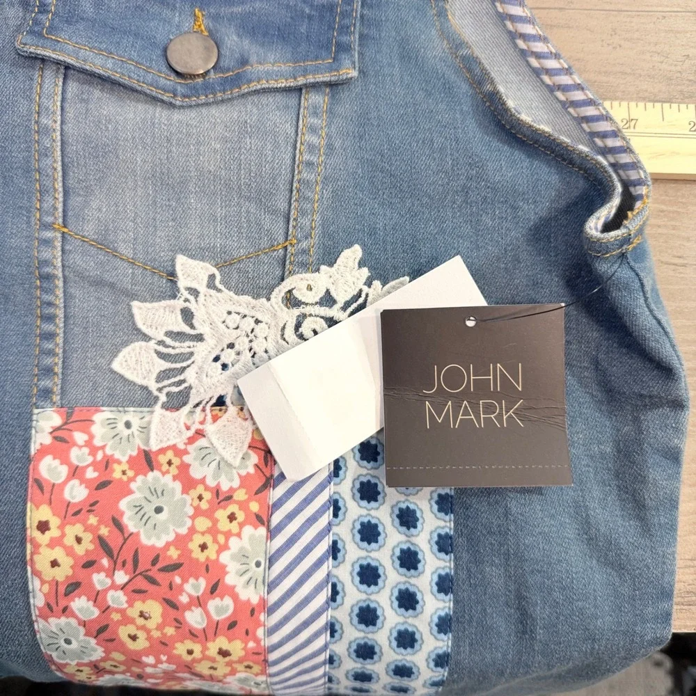 John Mark NWT Women's Denim Vest Size M‎ Embroidered Patchwork Lace Floral Boho